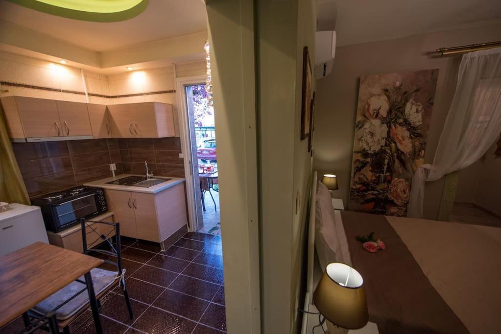 Apartment Bougainvillea House 1