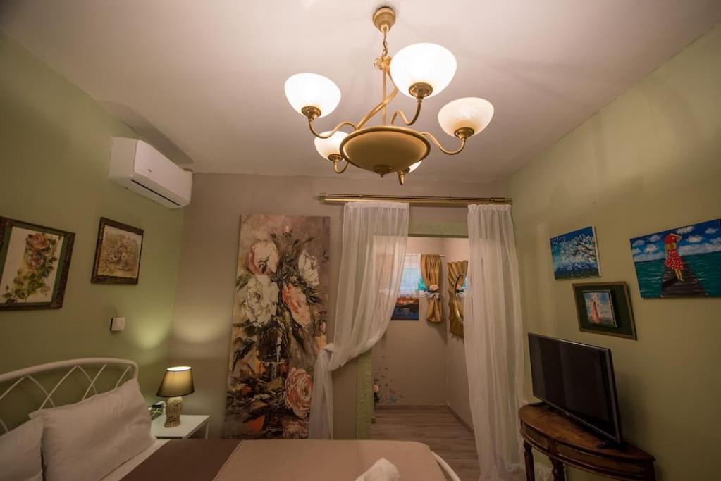 Bougainvillea House 1 * Kalamata
